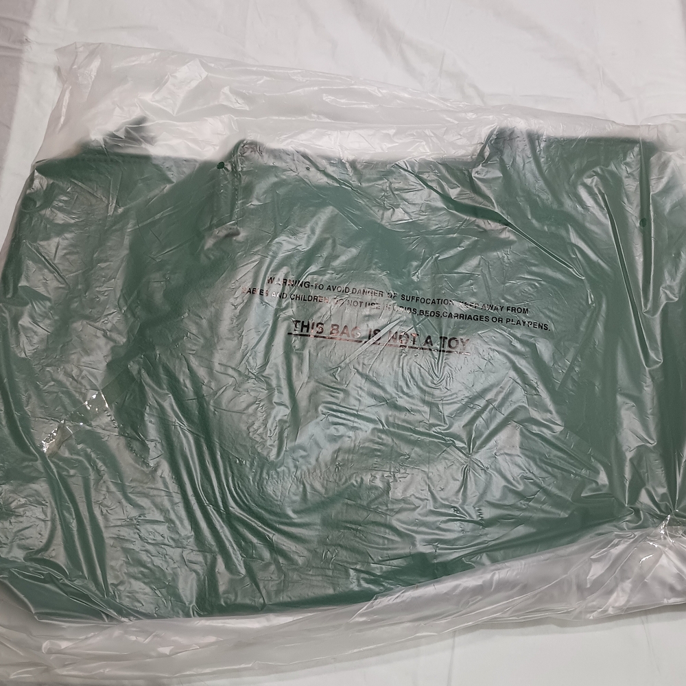 Joy Mangano Green Tote Bag with Gold Accents - Picture 4 of 4